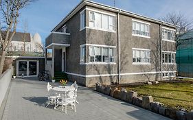 Freyja Guesthouse & Suites